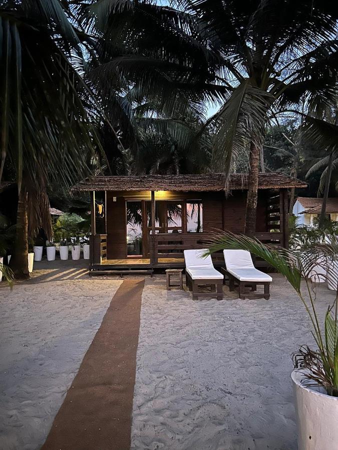 Mamagoa Beach Resort Мандрем Экстерьер фото
