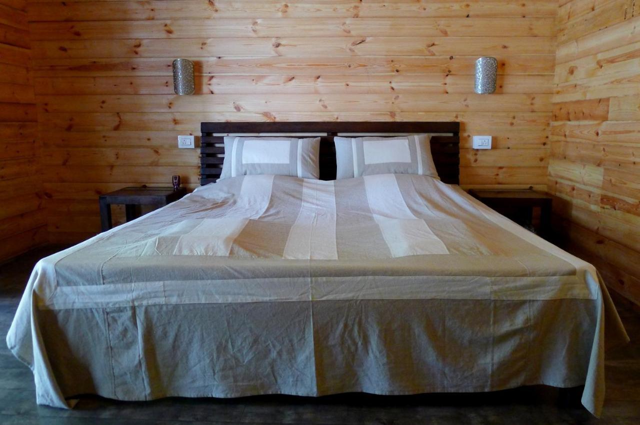 Mamagoa Beach Resort Мандрем Экстерьер фото