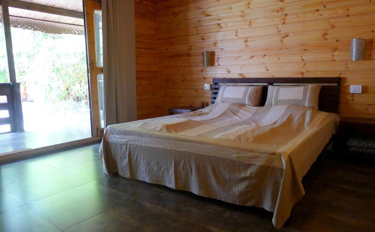 Mamagoa Beach Resort Мандрем Экстерьер фото