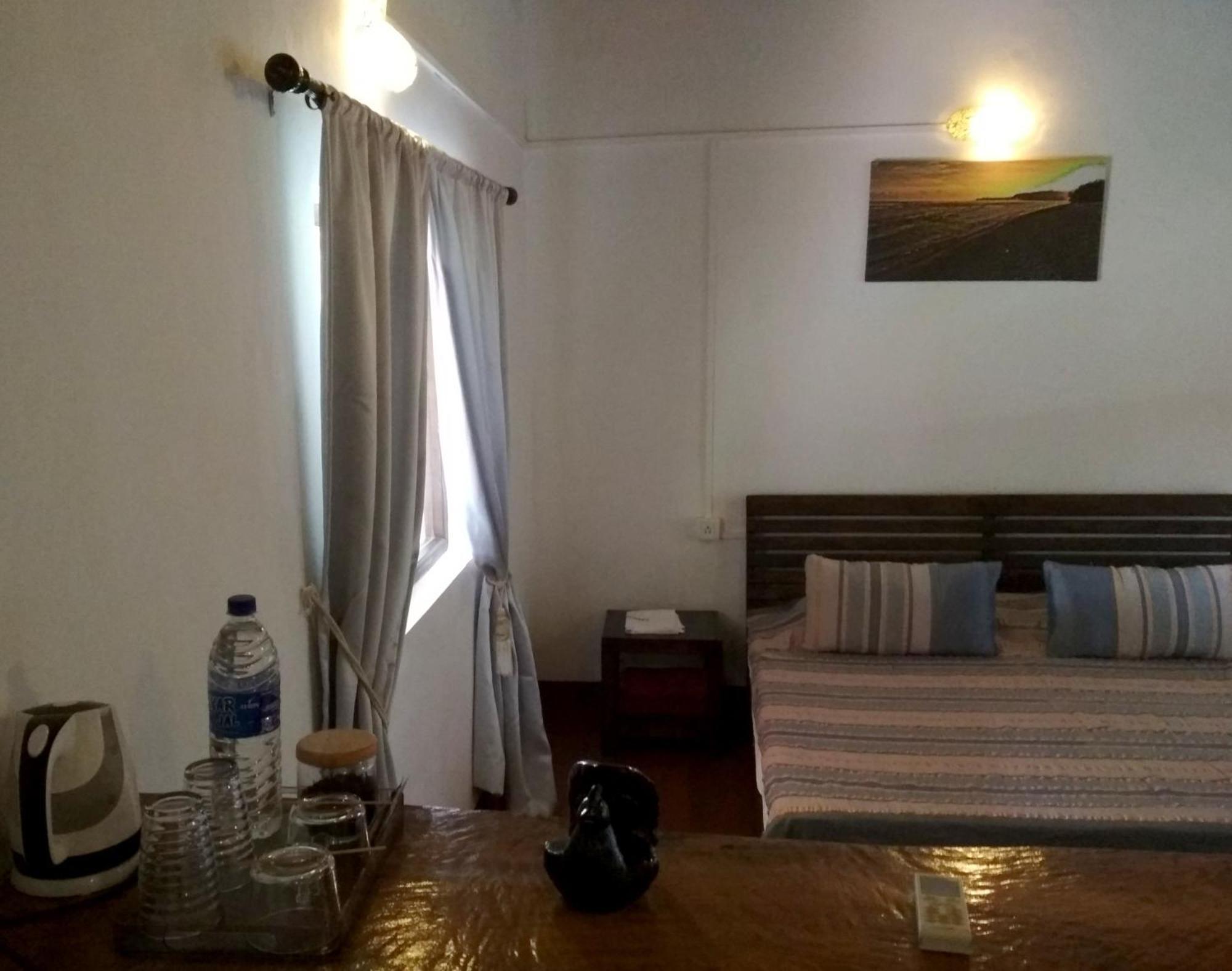 Mamagoa Beach Resort Мандрем Экстерьер фото